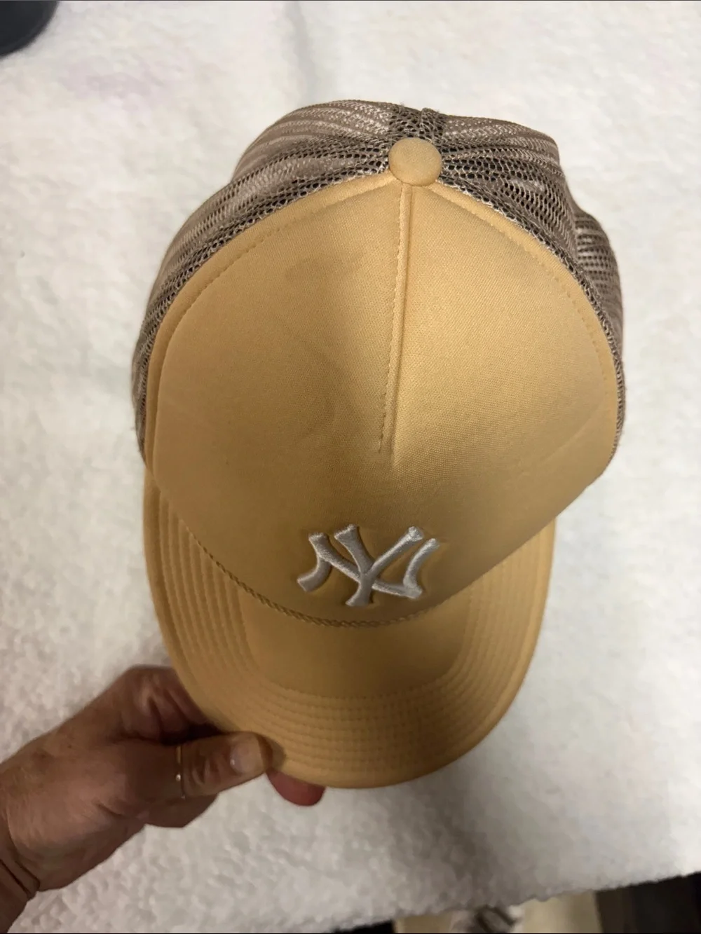 47 Brand NY Yankees Tan and Black Trucker Cap with White Logo